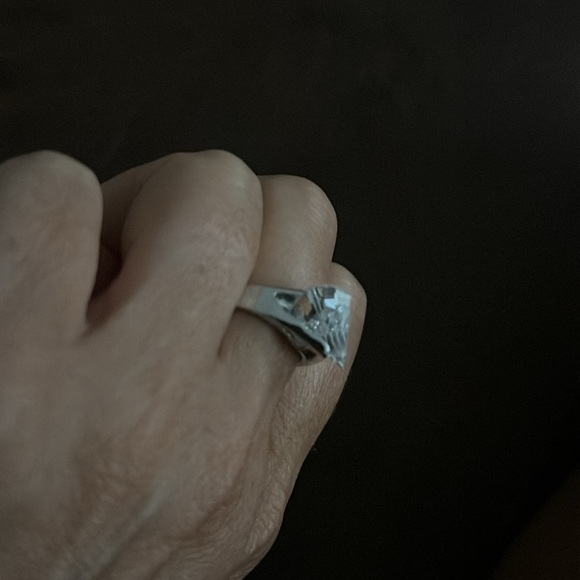 Laguna wave Ring Silver and Cubic Zirconia size 6 - Picture 10 of 11